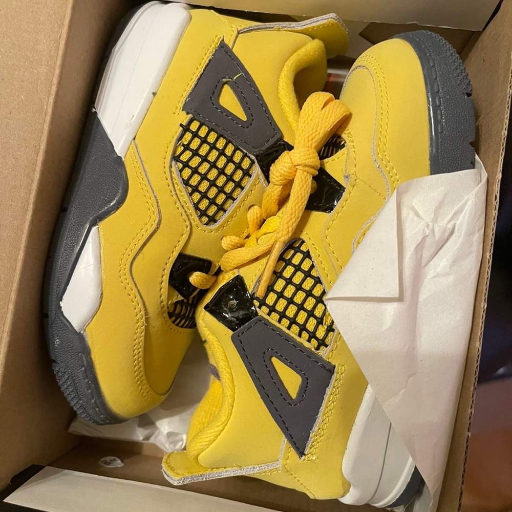Jordan 4 yellow boys